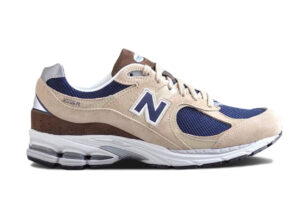 New Balance 2002R Beige Navy Blue ML2002R5 - Brosneaker photo 1