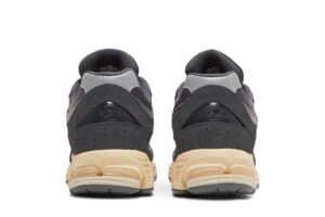 New Balance 2002R Black Dark Grey M2002RHO - Brosneaker photo 6