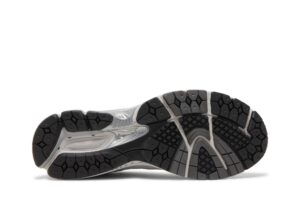 New Balance 2002R Grey ML2002R0 - Brosneaker photo 4