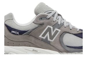 New Balance 2002R thisisneverthat ''The 2022 Downtown Run'' M2002RTH - Brosneaker photo 2