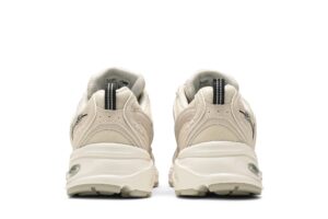 New Balance 530 Ivory MR530SH - Brosneaker photo 6