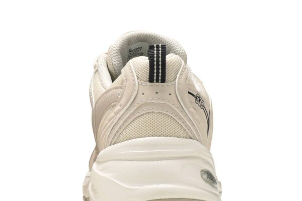 New Balance 530 Ivory MR530SH - Brosneaker photo 7