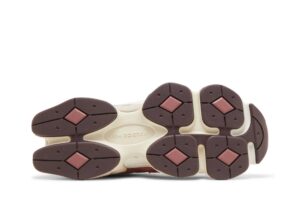 New Balance 9060 Cherry Blossom U9060TRU - Brosneaker photo 3