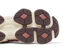 New Balance 9060 Cherry Blossom U9060TRU - Brosneaker photo 4