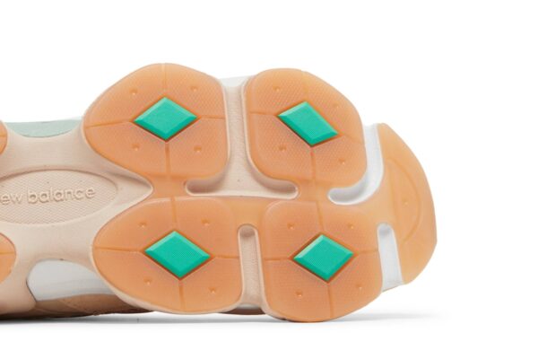 New Balance 9060 Joe Freshgoods Inside Voices Penny Cookie Pink U9060JF1 - Brosneaker photo 5