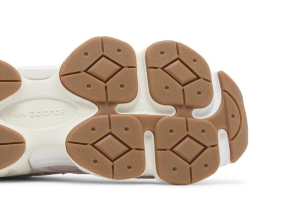 New Balance 9060 Rose Pink U9060FRL - Brosneaker photo 5