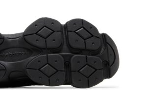 New Balance 9060 Triple Black U9060BPM - Brosneaker photo 5