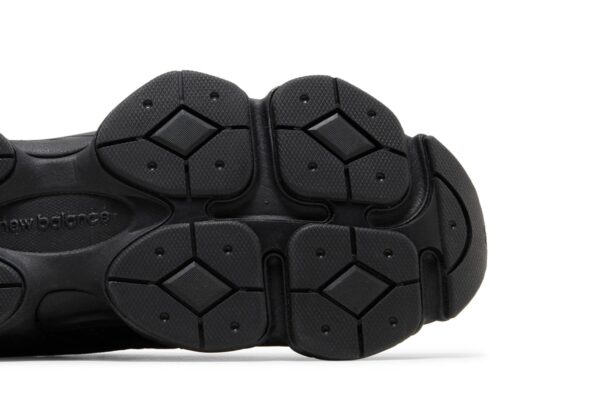 New Balance 9060 Triple Black U9060BPM - Brosneaker photo 5