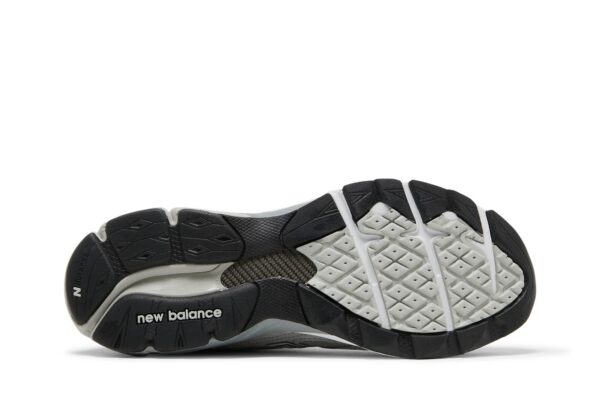 New Balance 990v3 MiUSA Grey M990GY3 - Brosneaker photo 4