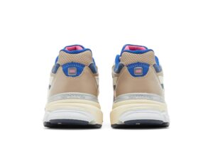 New Balance 990v3 MiUSA Kith Daytona (with Socks) M990KH3 - Brosneaker photo 6