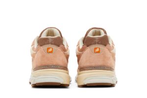 New Balance 990v3 MiUSA size? Exclusive Orange Cream M990SZ3 - Brosneaker photo 6