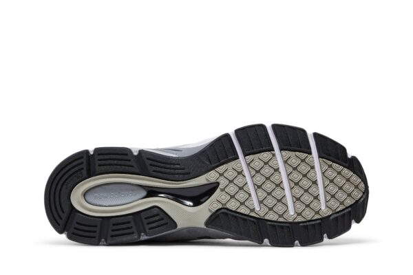 New Balance 990v4 Version 4 Grey M990VS4 - Brosneaker photo 4