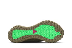 Nike ACG Mountain Fly Gore-tex Khaki CT2904-200 - Brosneaker photo 4