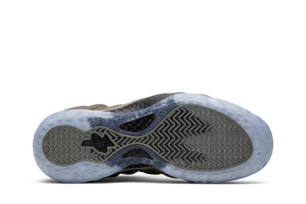 Nike Air Foamposite One Iridescent (Women's) AA3963-001 - Brosneaker photo 4