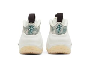 Nike Air Foamposite One Marble (Women's) AA3963-101 - Brosneaker photo 6