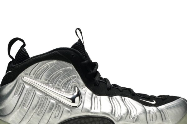 Nike Air Foamposite Pro Silver Surfer 616750-004 - Brosneaker photo 2