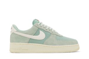 Nike Air Force 1 Low '07 LV8 Certified Fresh Enamel Green DO9801-300 - Brosneaker photo 1