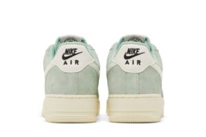 Nike Air Force 1 Low '07 LV8 Certified Fresh Enamel Green DO9801-300 - Brosneaker photo 6