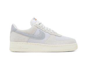 Nike Air Force 1 Low '07 LV8 Vintage Certified Fresh Photon Dust Sail DO9801-100 - Brosneaker photo 1