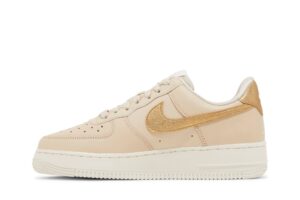 Nike Air Force 1 Low '07 Sanddrift Metallic Gold (Women's) DQ7569-102 - Brosneaker photo 3