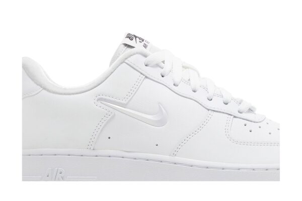 Nike Air Force 1 Low '07 SE Just Do It Triple White (Women's) FB8251-100 - Brosneaker photo 2