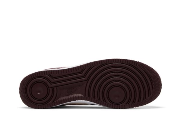 Nike Air Force 1 Low '07 Valentineâs Day (2023) FD9925-161 - Brosneaker photo 4