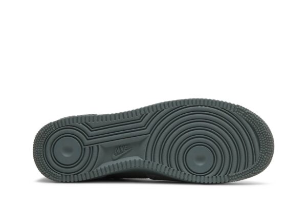 Nike Air Force 1 Low Cut Out Swoosh Grey DO6709-002 - Brosneaker photo 4