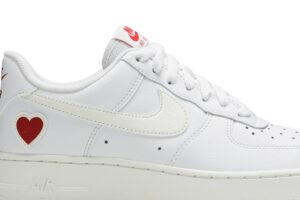 Nike Air Force 1 Low Valentine's Day (2021) DD7117-100 - Brosneaker photo 2