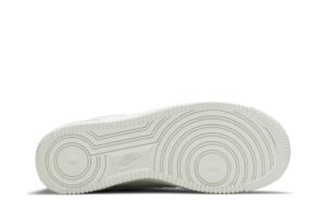 Nike Air Force 1 Low Valentine's Day (2021) DD7117-100 - Brosneaker photo 4