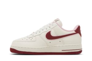 Nike Air Force 1 Low Valentine's Day (2023) (Women's) FD4616-161 - Brosneaker photo 3