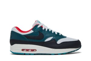 Nike Air Max 1 LeBron James Liverpool F.C. FB8914-100 - Brosneaker photo 1