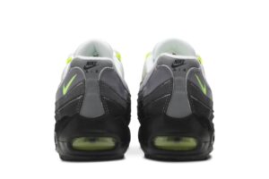 Nike Air Max 95 OG Neon (2020) (GS) CZ0910-001 - Brosneaker photo 6