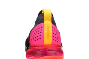 Nike Air VaporMax Flyknit Moc 2 Gridiron Pink Blast (Women's) AJ6599-001 - Brosneaker photo 7