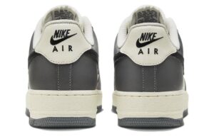 Nike Blazer Mid 77 Blue Gingham (Women's) FD9063-100 - Brosneaker photo 5