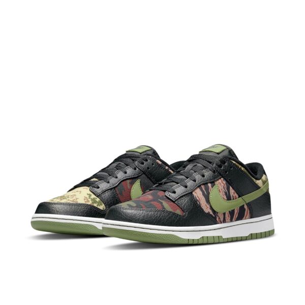Nike Dunk Low Crazy Camo (GS) DB1909-001 - Brosneaker photo 2