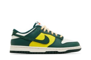 Nike Dunk Low SE Noble Green (Women's) FD0350-133 - Brosneaker photo 1