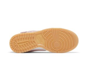 Nike Dunk Low Teddy Bear (Women's) DZ5318-640 - Brosneaker photo 4