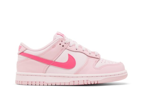 Nike Dunk Low Triple Pink (GS) DH9765-600 - Brosneaker photo 1