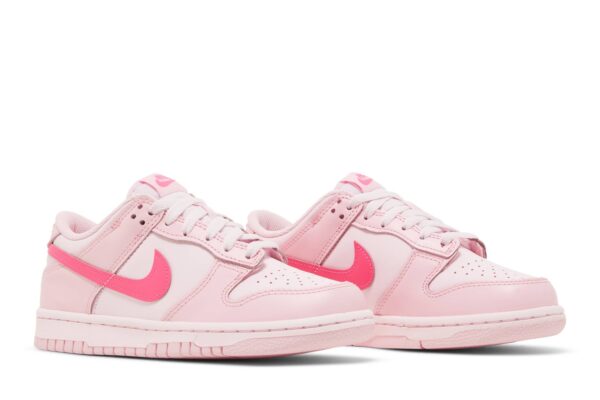 Nike Dunk Low Triple Pink (GS) DH9765-600 - Brosneaker photo 8