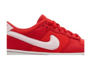 Nike Dunk Low Valentine's Day (2024) (GS) FZ3548-612 - Brosneaker photo 2