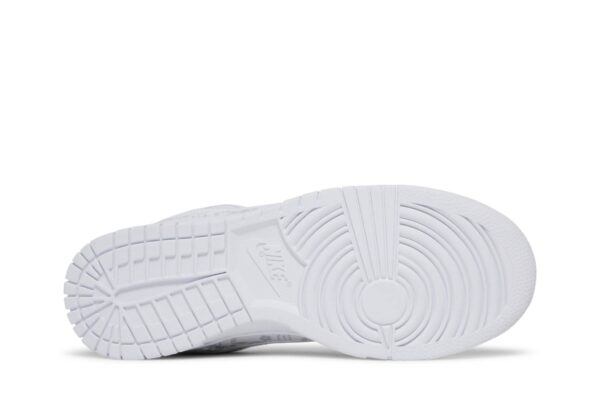 Nike Dunk Low White Paisley (Women's) DJ9955-100 - Brosneaker photo 4