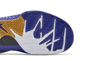 Nike Kobe 4 NBA Final MVP Home 354187-141 - Brosneaker photo 5