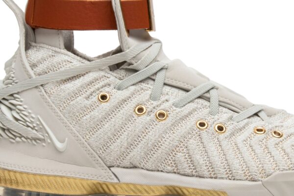 Nike LeBron 16 HFR (Women's) BQ6583-100 - Brosneaker photo 2