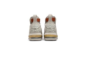 Nike LeBron 16 HFR (Women's) BQ6583-100 - Brosneaker photo 6