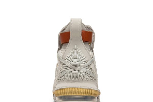 Nike LeBron 16 HFR (Women's) BQ6583-100 - Brosneaker photo 7