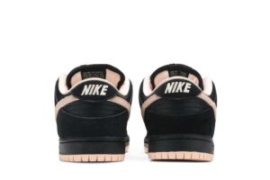 Nike SB Dunk Low Black Washed Coral BQ6817-003 - Brosneaker photo 6