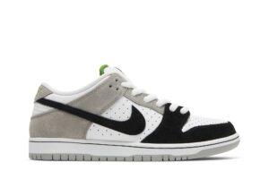 Nike SB Dunk Low Chlorophyll BQ6817-011 - Brosneaker photo 1