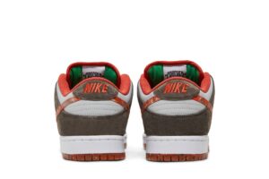 Nike SB Dunk Low Crushed D.C. DH7782-001 - Brosneaker photo 6