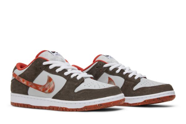 Nike SB Dunk Low Crushed D.C. DH7782-001 - Brosneaker photo 8