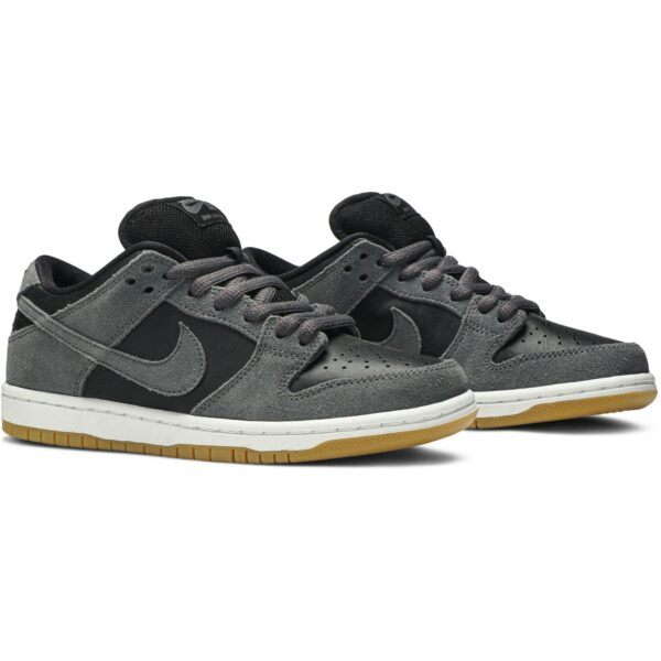 Nike SB Dunk Low Dark Grey Black Gum AR0778-001 - Brosneaker photo 8
